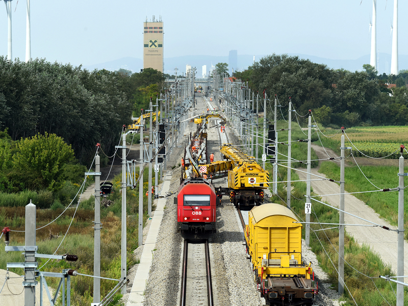 OBB - vlak - Rakusko - Vieden - pendler - austria.sk