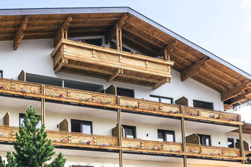 fotka spredu hotela Neue-Post-Upside-Down-Town-Hotel