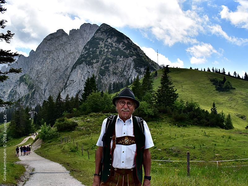 rakusko - austria - Oberosterreich - Horne Rakusko - hory - vylet - turistika - turista v kroji
