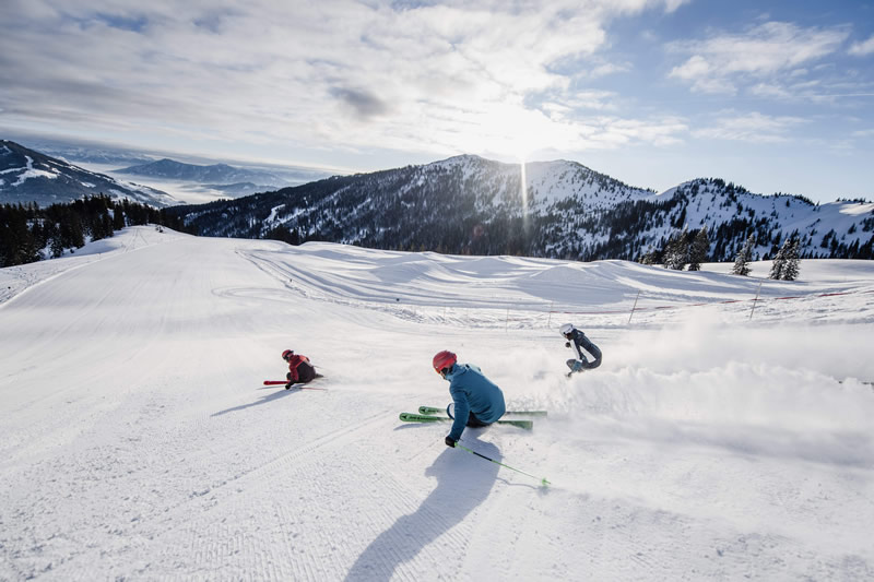 Rakúsko - Alpy - zima - lyžovanie - snowboard - dovolenka - austria.sk - ski amadé