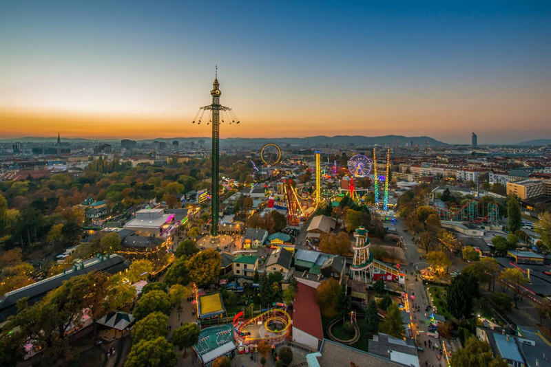 Rakusko,Vieden,Prater,kolotoce,zabava,adrenalin